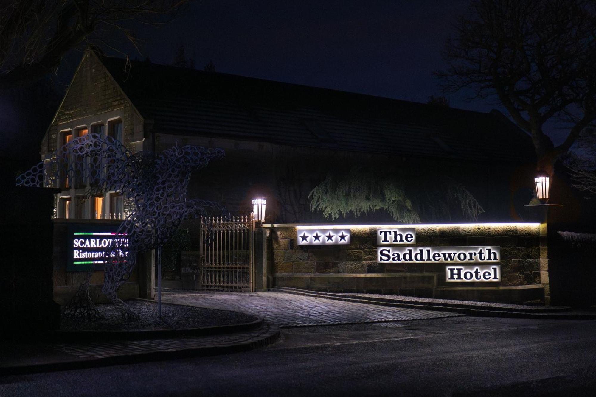 The Saddleworth Hotel Diggle Екстер'єр фото