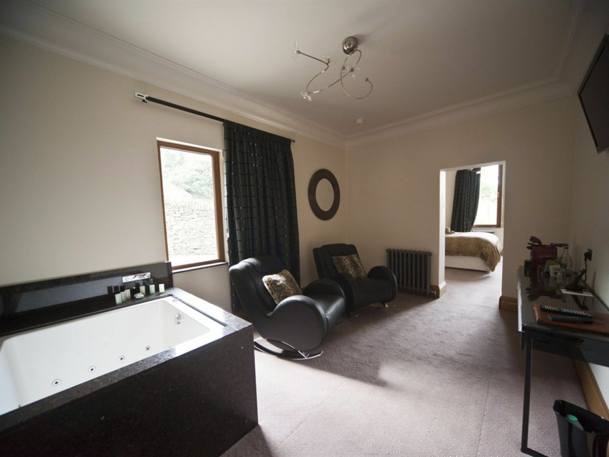 The Saddleworth Hotel Diggle Екстер'єр фото