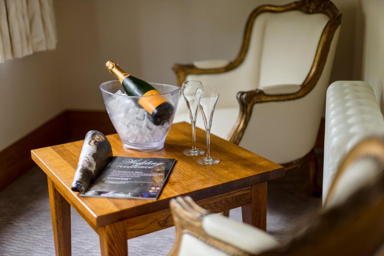 The Saddleworth Hotel Diggle Екстер'єр фото
